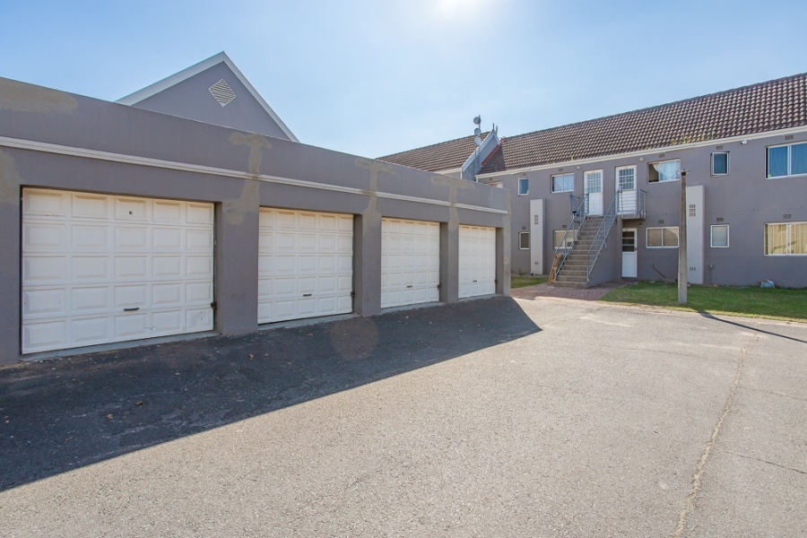 2 Bedroom Property for Sale in Paarl South Western Cape